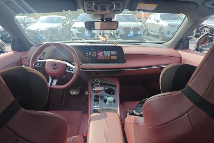 Used MG 7 2023 2.0T Automatic Trophy+ Ignition Glory Edition Interior 2