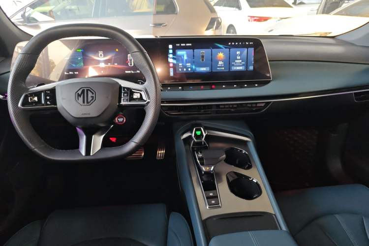 Used MG 7 2023 1.5T DCT Luxurious Supreme Edition Interior 2