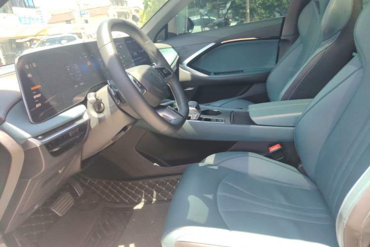 Used MG 7 2023 2.0T Automatic Hunter Luxury Edition Left Front Seat