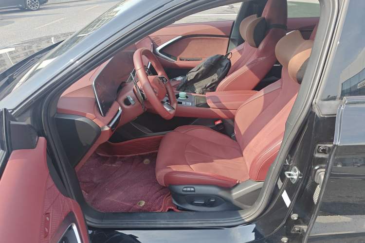 Used MG 7 2023 2.0T Automatic Trophy+ Ignition Glory Edition Left Front Seat