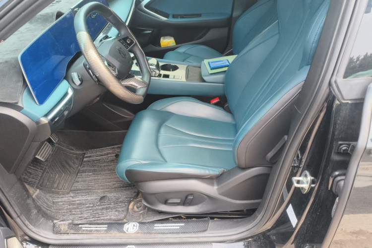 Used MG 7 2023 2.0T Automatic Hunter Luxury Edition Left Front Seat