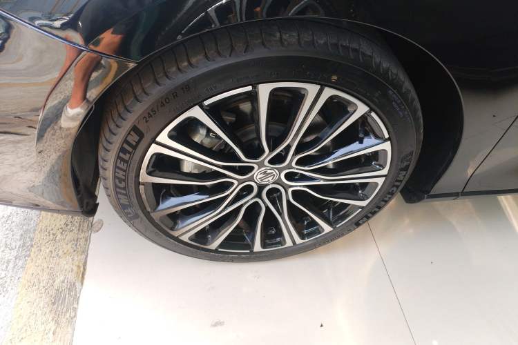 Used MG 7 2023 1.5T DCT Elegant & Graceful Edition Left Front Wheel Hub