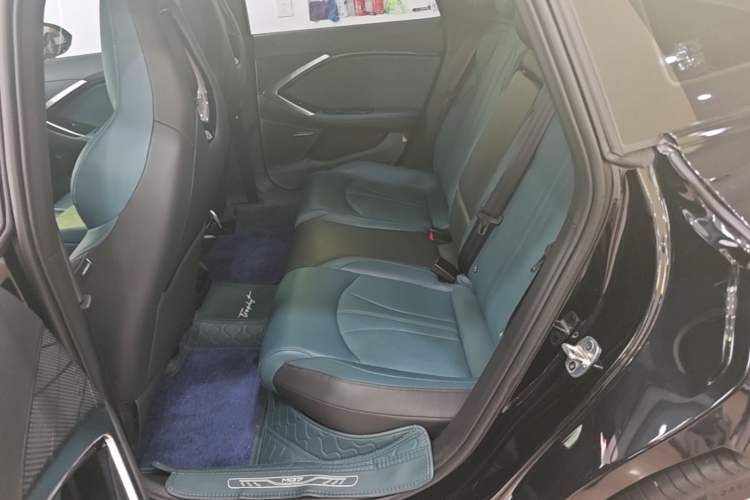 Used MG 7 2023 2.0T Automatic Hunter Luxury Edition Left Rear Seat