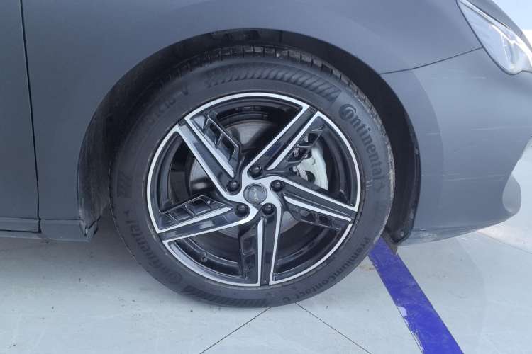 Used MG 7 2023 1.5T DCT Luxurious Supreme Edition Left Rear Wheel Hub