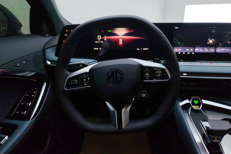 Used MG 7 2023 2.0T Automatic Hunter Luxury Edition Steering Wheel