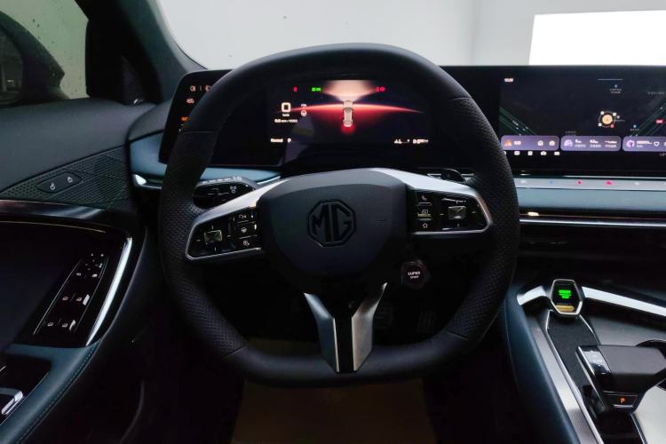 Used MG 7 2023 2.0T Automatic Hunter Luxury Edition Steering Wheel