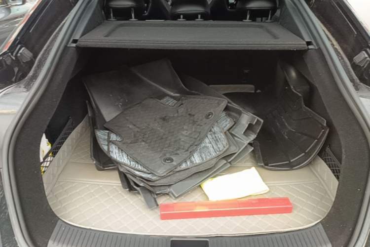 Used MG 7 2023 2.0T Automatic Trophy+ Ignition Glory Edition Trunk