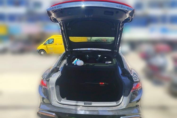 Used MG 7 2023 2.0T Automatic Hunter Luxury Edition Trunk