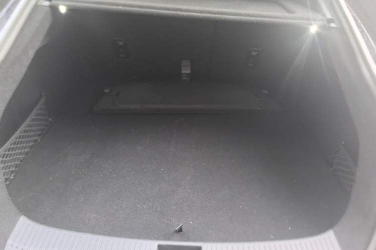 Used MG 7 2023 1.5T DCT Elegant & Graceful Edition Trunk