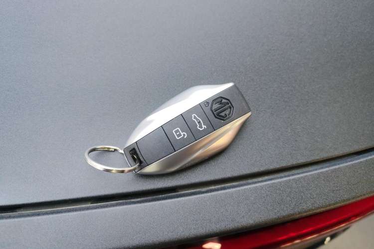 Used MG 7 2023 2.0T Automatic Hunter Luxury Edition Vehicle Key