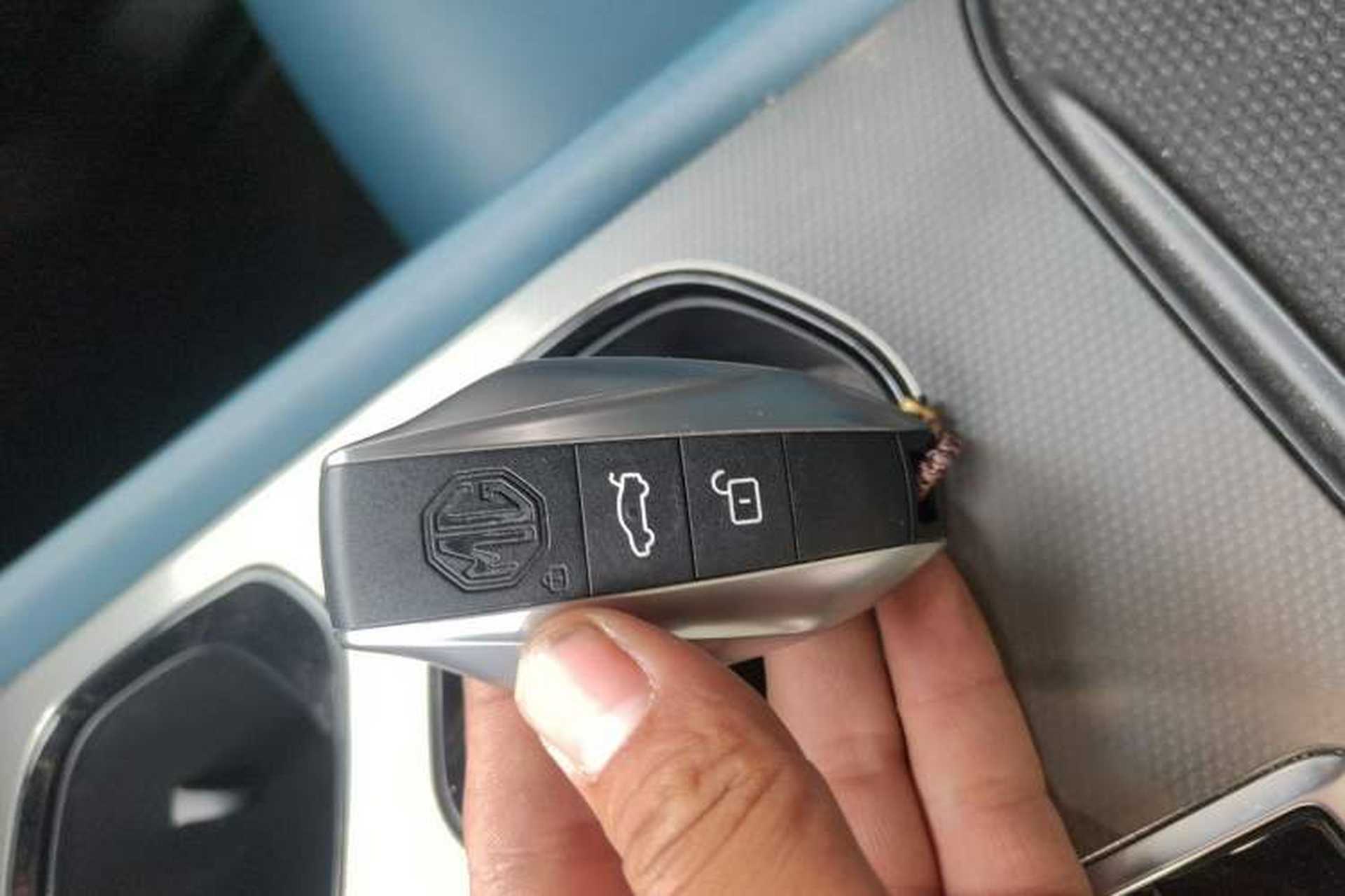 Used MG 7 2023 2.0T Automatic Hunter Luxury Edition Vehicle Key