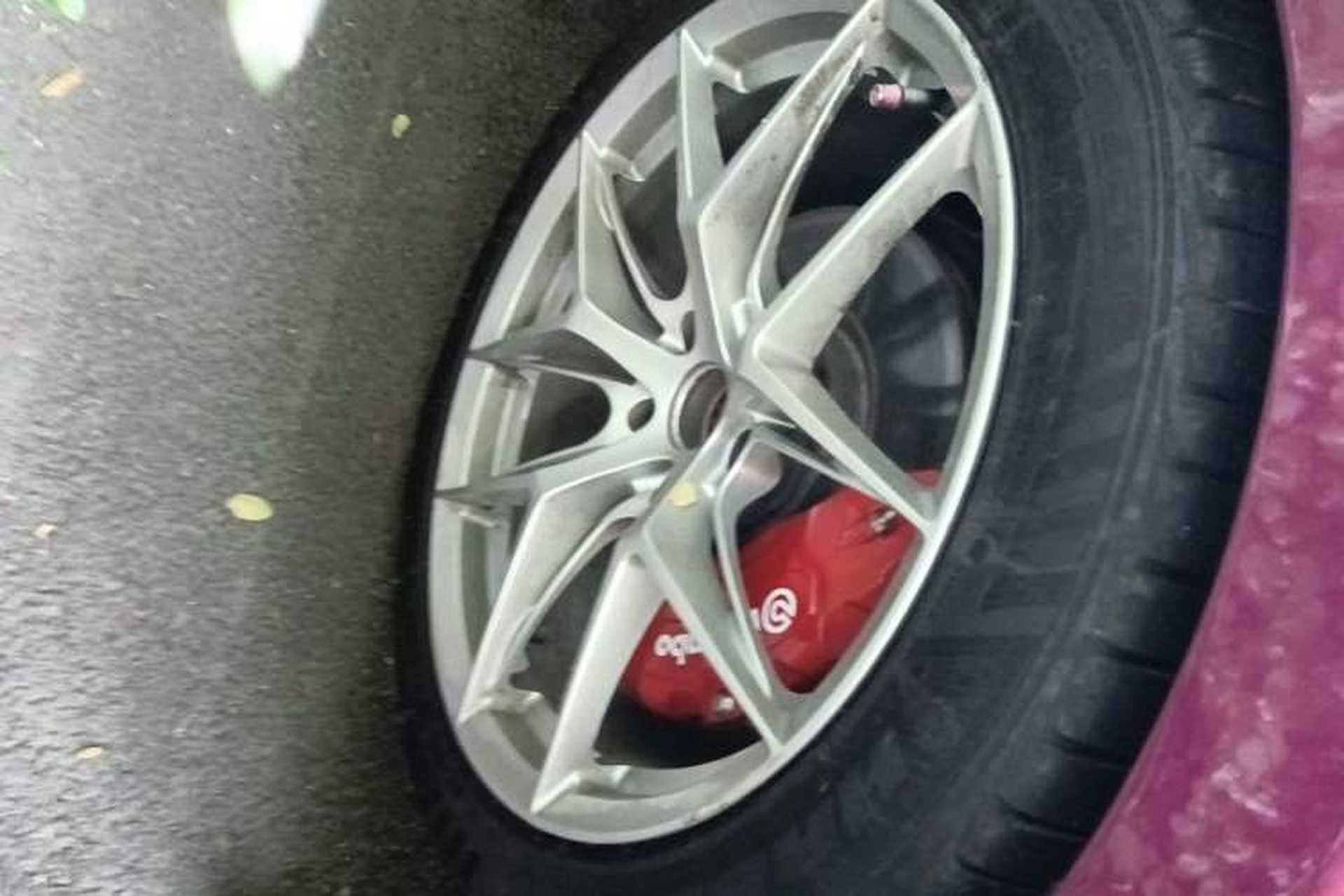 Used MG 7 2023 2.0T Automatic Trophy+ Ignition Glory Edition Right Front Wheel Hub