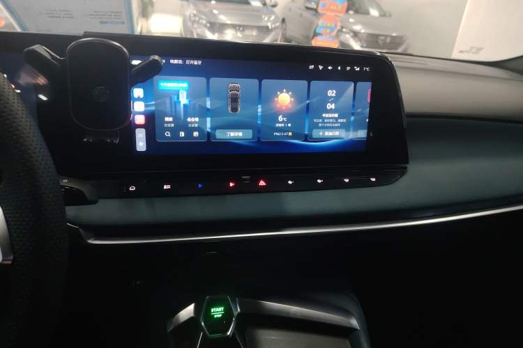 Used MG 7 2023 1.5T DCT Luxurious Supreme Edition Audio And AC Panel