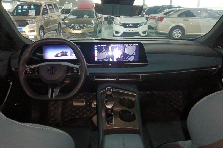Used MG 7 2023 2.0T Automatic Hunter Luxury Edition Center Console