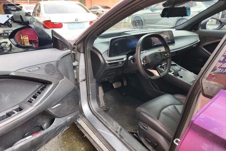 Used MG 7 2023 2.0T Automatic Trophy+ Ignition Glory Edition Driver Seat