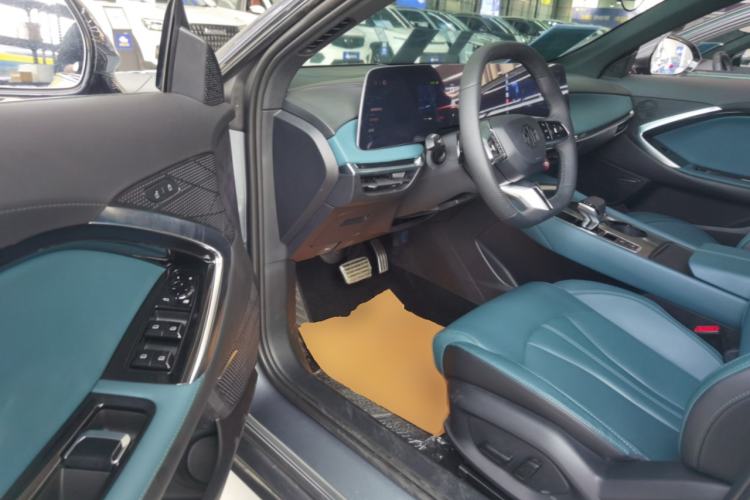 Used MG 7 2023 1.5T DCT Luxurious Supreme Edition Driver Seat