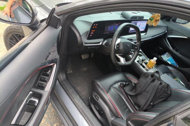 Used MG 7 2023 2.0T Automatic Trophy+ Ignition Glory Edition Driver Seat