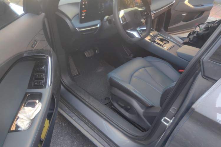 Used MG 7 2023 2.0T Automatic Hunter Luxury Edition Driver Seat