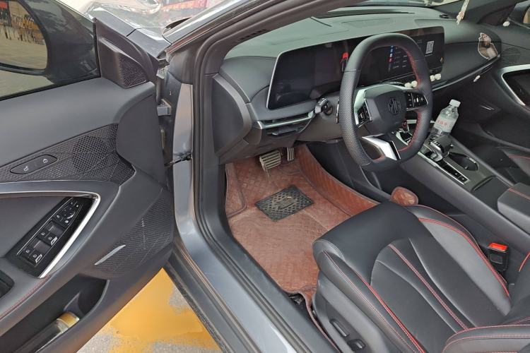 Used MG 7 2023 1.5T DCT Luxurious Supreme Edition Driver Seat