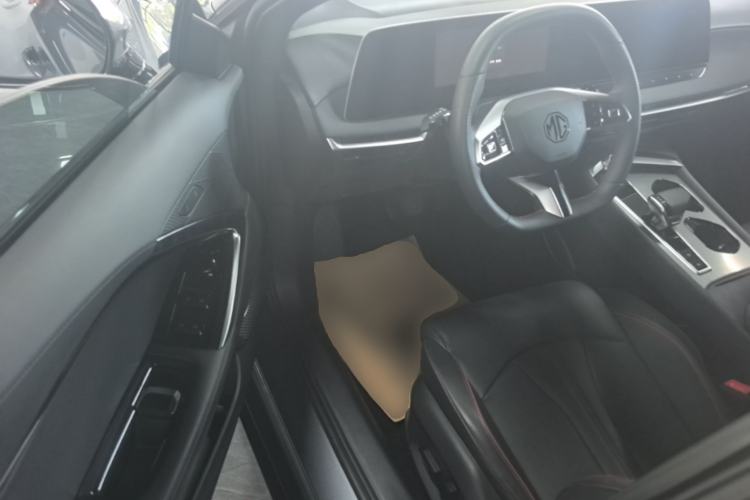 Used MG 7 2023 1.5T DCT Supreme Comfort Edition Driver Seat