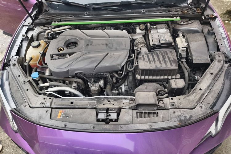 Used MG 7 2023 2.0T Automatic Trophy+ Ignition Glory Edition Engine Bay