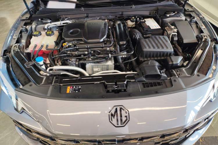 Used MG 7 2023 1.5T DCT Luxurious Supreme Edition Engine Bay