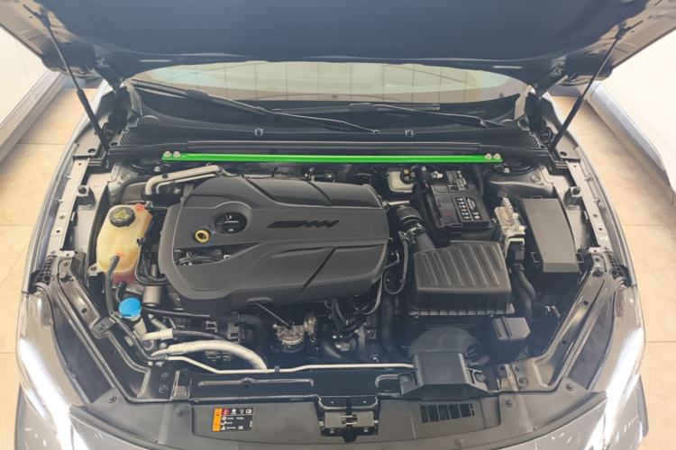Used MG 7 2023 2.0T Automatic Trophy+ Ignition Glory Edition Engine Bay
