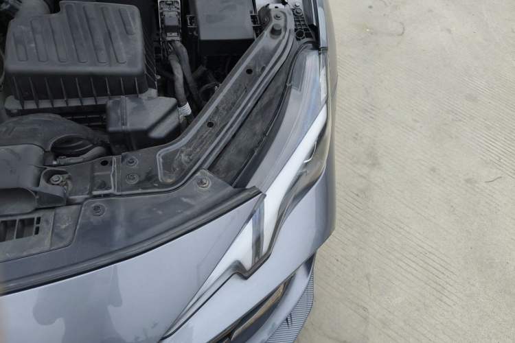 Used MG 7 2023 1.5T DCT Elegant & Graceful Edition Engine Bay Left