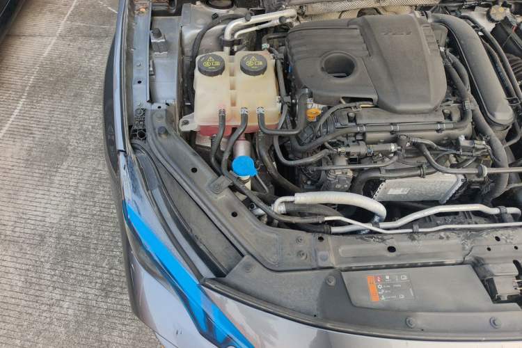 Used MG 7 2023 1.5T DCT Elegant & Graceful Edition Engine Bay Right