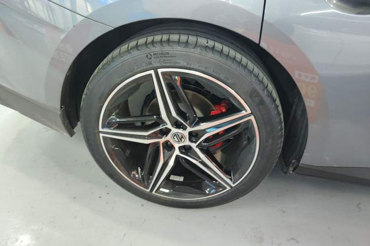 Used MG 7 2023 2.0T Automatic Trophy+ Ignition Glory Edition Exterior 2