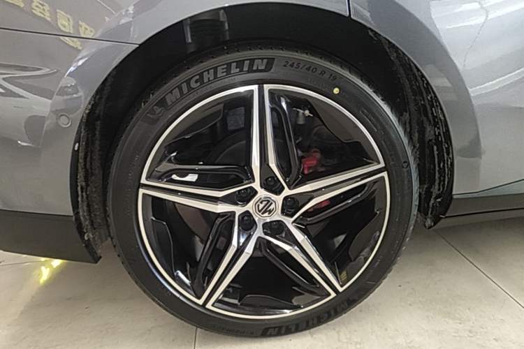 Used MG 7 2023 2.0T Automatic Trophy+ Ignition Glory Edition Exterior 5