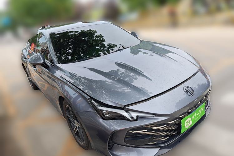 Used MG 7 2023 1.5T DCT Luxurious Supreme Edition Front Right 45 Deg