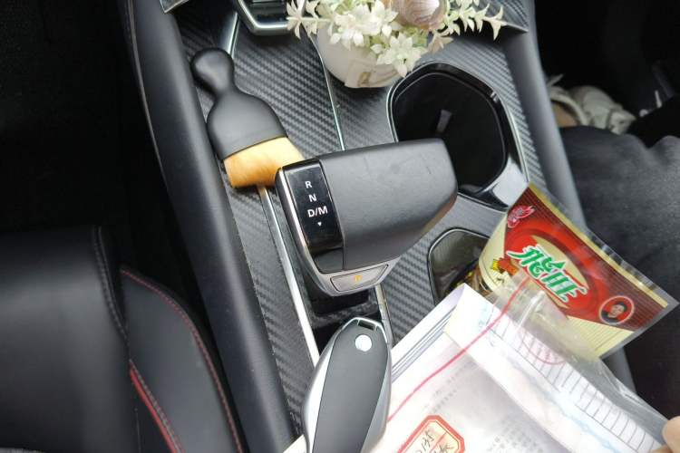 Used MG 7 2023 1.5T DCT Elegant & Graceful Edition Gear Lever
