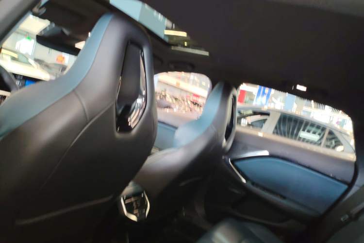 Used MG 7 2023 1.5T DCT Luxurious Supreme Edition Headliner