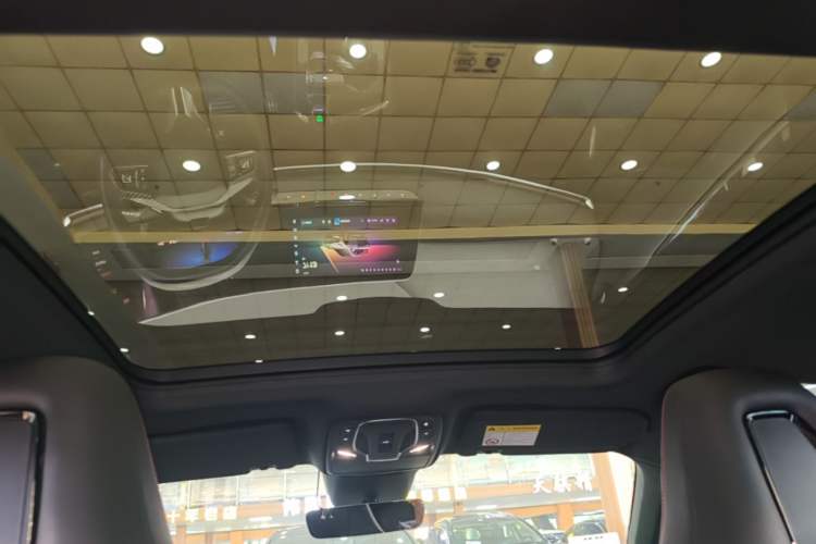 Used MG 7 2023 2.0T Automatic Trophy+ Ignition Glory Edition Headliner