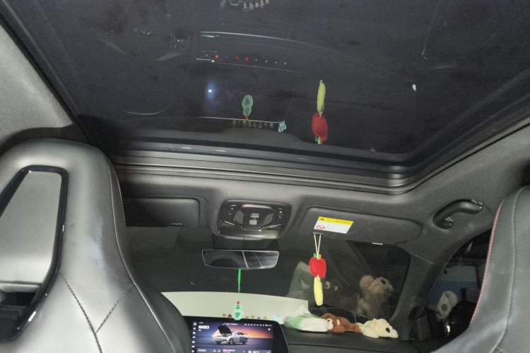 Used MG 7 2023 2.0T Automatic Hunter Luxury Edition Headliner