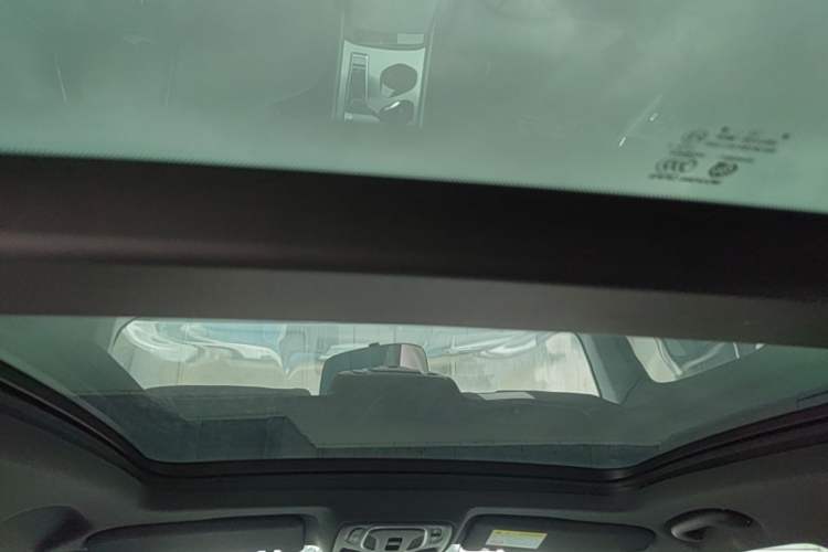 Used MG 7 2023 1.5T DCT Elegant & Graceful Edition Headliner