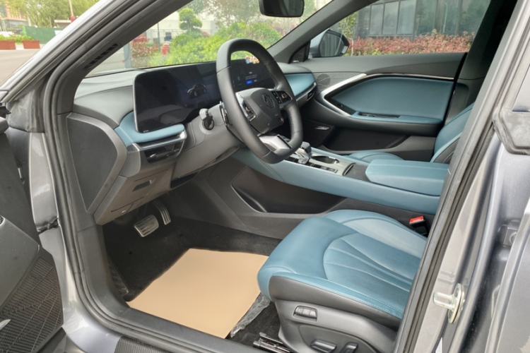 Used MG 7 2023 2.0T Automatic Trophy+ Ignition Glory Edition Interior 2