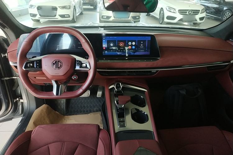 Used MG 7 2023 2.0T Automatic Trophy+ Ignition Glory Edition Interior 2