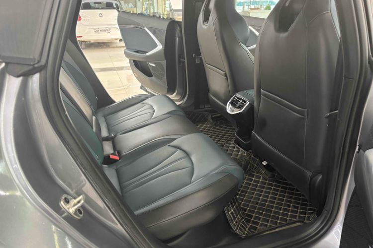 Used MG 7 2023 2.0T Automatic Hunter Luxury Edition Interior 8