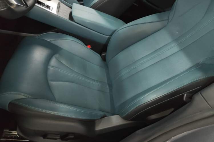 Used MG 7 2023 2.0T Automatic Hunter Luxury Edition Left Front Seat