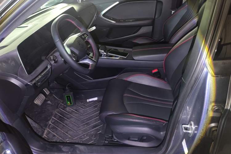 Used MG 7 2023 2.0T Automatic Hunter Luxury Edition Left Front Seat