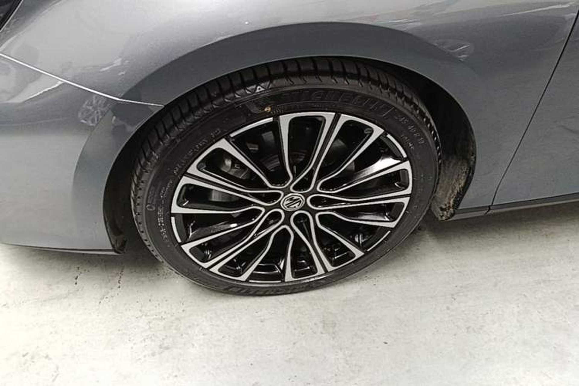 Used MG 7 2023 1.5T DCT Elegant & Graceful Edition Left Front Wheel Hub