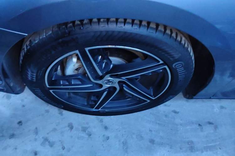 Used MG 7 2023 1.5T DCT Luxurious Supreme Edition Left Front Wheel Hub