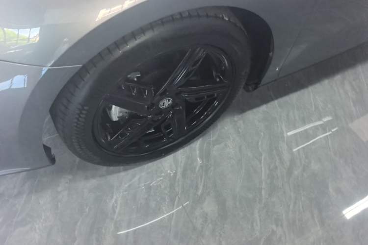 Used MG 7 2023 1.5T DCT Supreme Comfort Edition Left Front Wheel Hub
