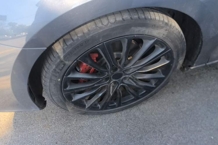Used MG 7 2023 2.0T Automatic Hunter Luxury Edition Left Front Wheel Hub