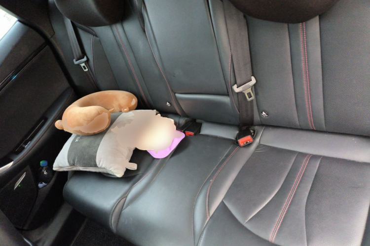 Used MG 7 2023 2.0T Automatic Trophy+ Ignition Glory Edition Left Rear Seat