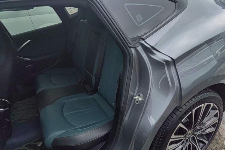 Used MG 7 2023 1.5T DCT Elegant & Graceful Edition Left Rear Seat