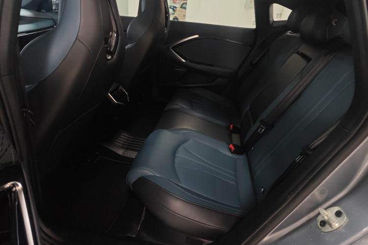 Used MG 7 2023 2.0T Automatic Hunter Luxury Edition Left Rear Seat