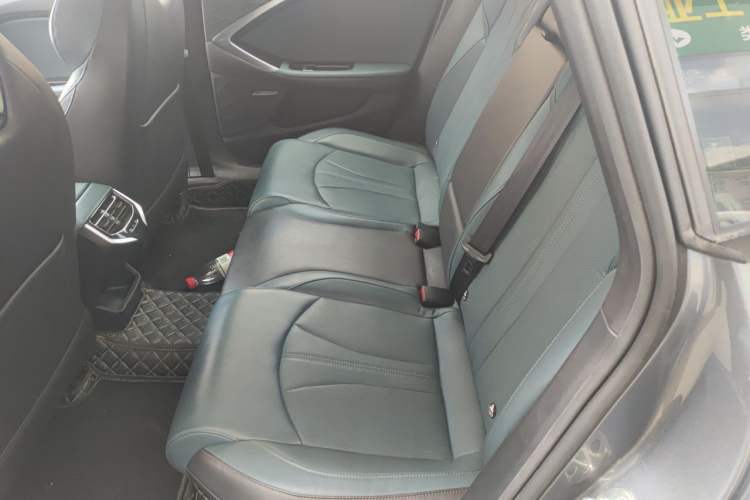 Used MG 7 2023 2.0T Automatic Hunter Luxury Edition Left Rear Seat
